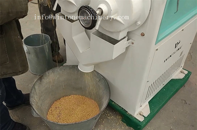 soybean peeling machine 