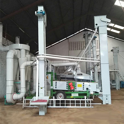 Pulses Cleaning Machine